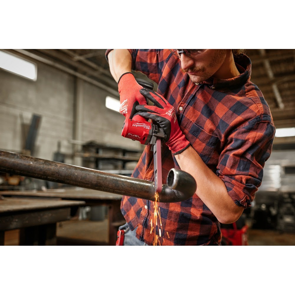 Milwaukee 2482-20 M12 FUEL 1/2 X 18 Bandfile, Bare