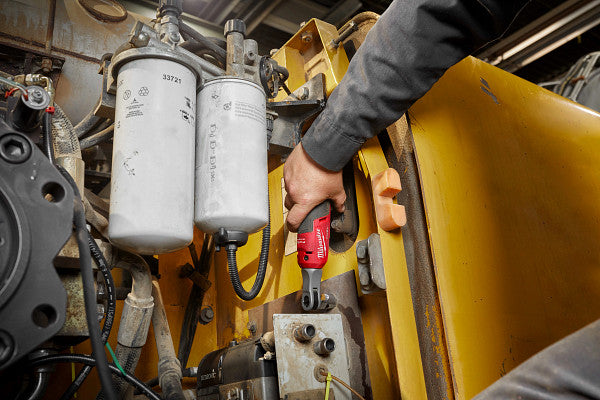 Milwaukee 2567-22 M12 FUEL™ 3/8 High Speed Ratchet Kit