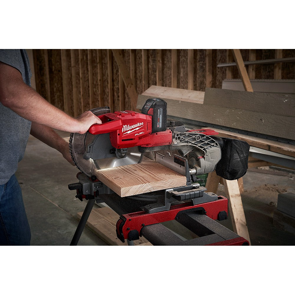 Milwaukee 2734-21HD M18 FUEL Dual Bevel Sliding Compound Miter Saw Kit with 8.0Ah HD Battery