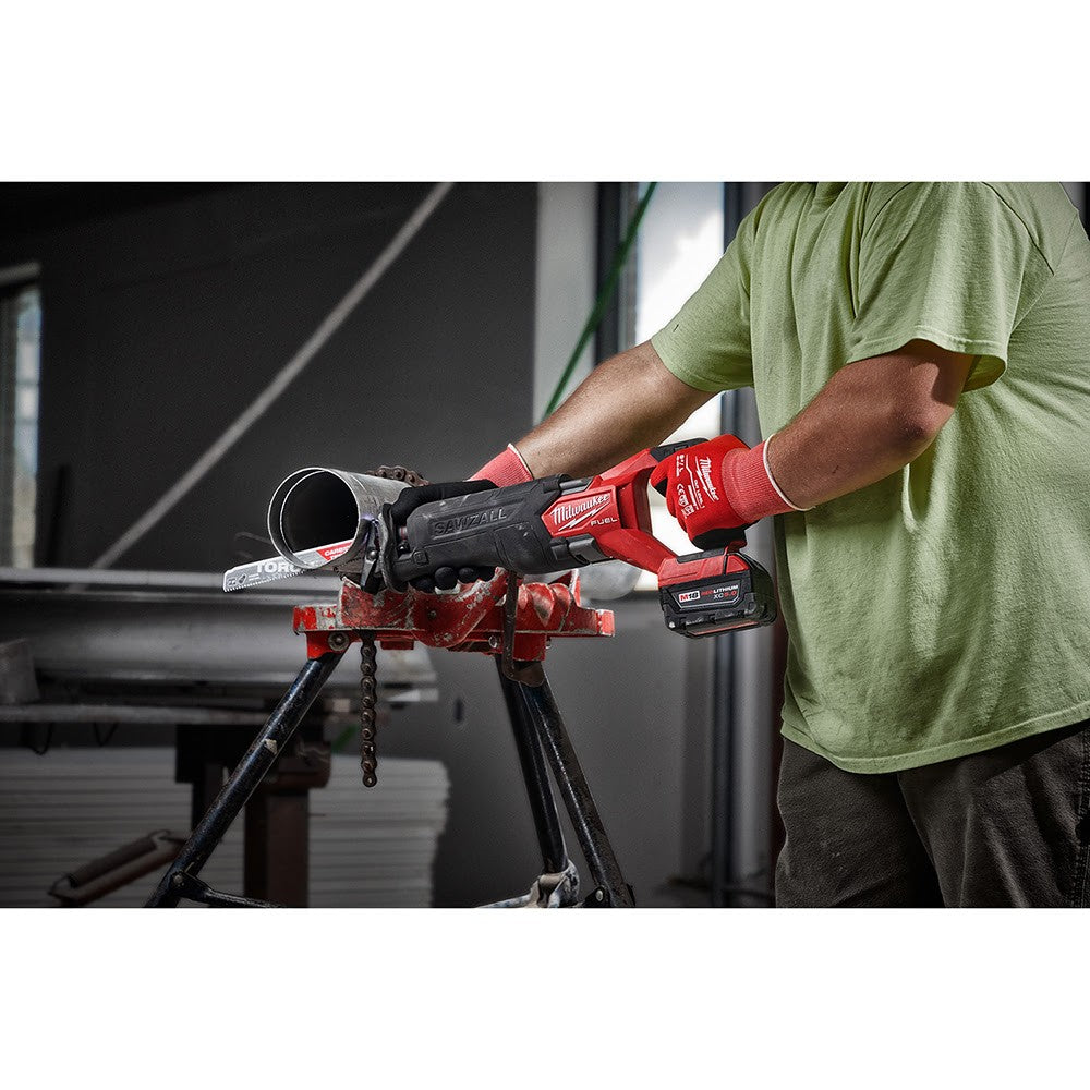 Milwaukee 2821-21 M18 FUEL™ SAWZALL® Recip Saw-1 Battery XC5.0 Kit
