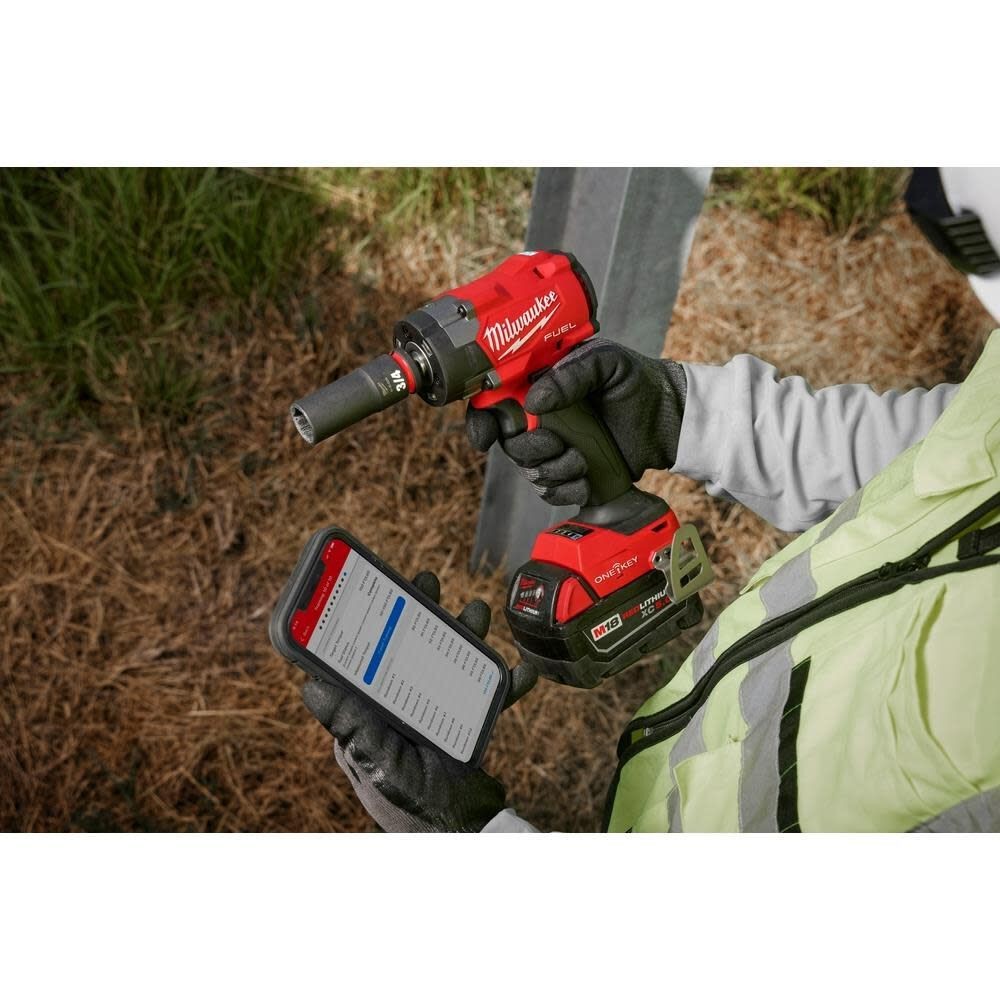 Milwaukee 3061P-20 M18 FUEL 1/2 Controlled Torque Compact Impact Wrench w/ TORQUE-SENSE, Pin Detent, Bare