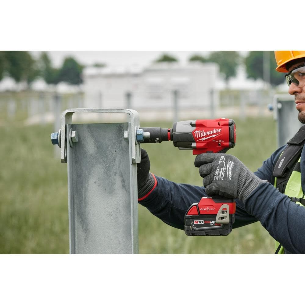 Milwaukee 3062P-20 M18 FUEL 1/2 Controlled Mid-Torque Impact Wrench w/ TORQUE-SENSE, Pin Detent