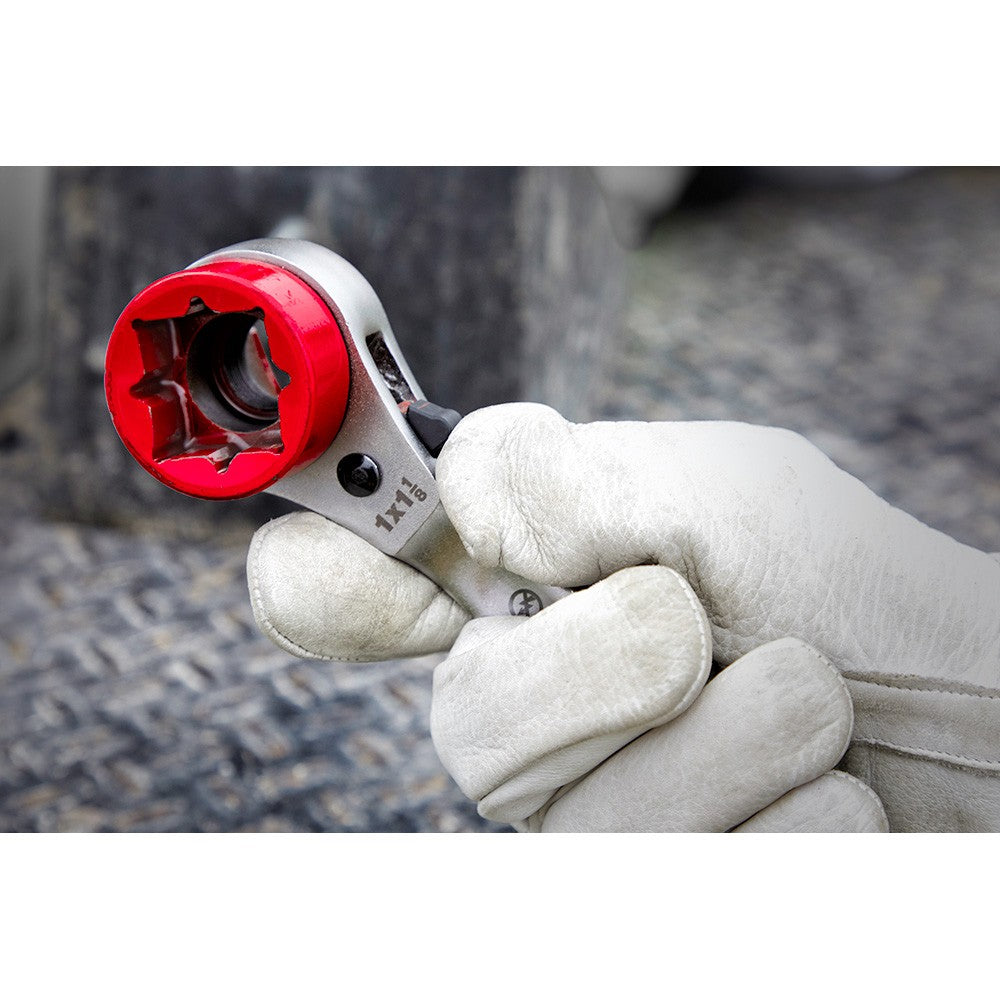 Milwaukee 48-22-9216 Lineman’s 5-in-1 Ratcheting Wrench