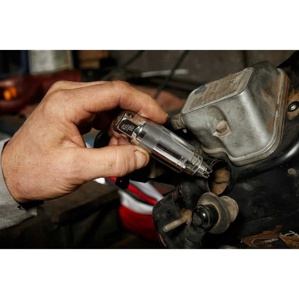 Milwaukee 48-22-9550 3/8 Drive 9/16 Spark Plug Socket