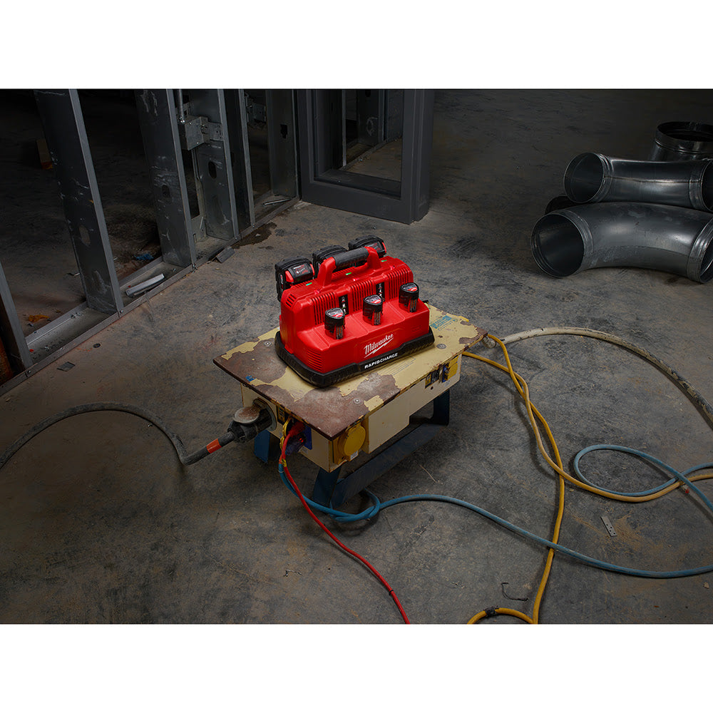 Milwaukee 48-59-1807 M18 & M12 Rapid Charge Station