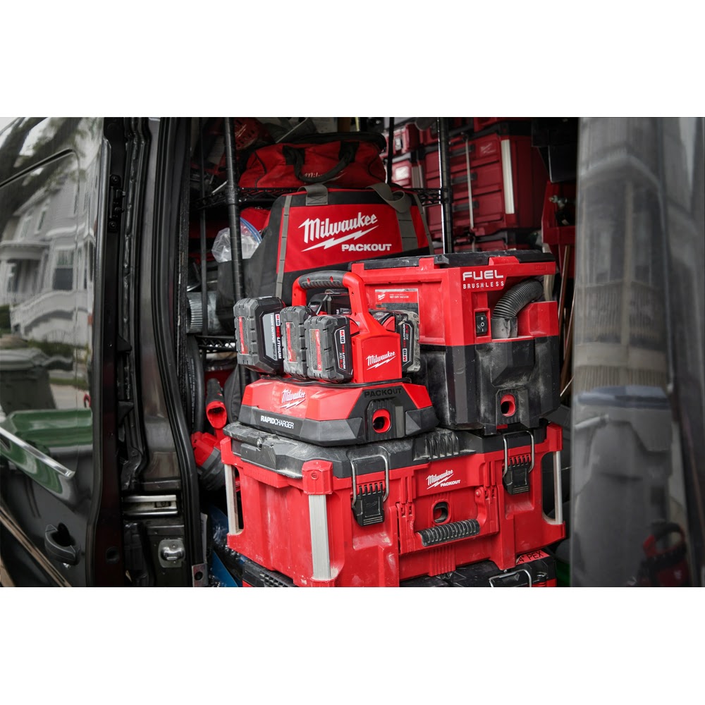 Milwaukee 48-59-1809 M18 PACKOUT Six Bay Rapid Charger