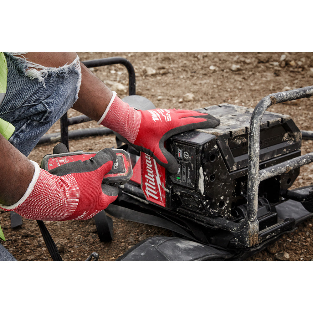 Milwaukee MXF371-2XC MX FUEL™ Backpack Concrete Vibrator Kit