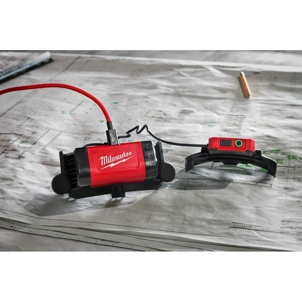 Milwaukee 2118-21 Bolt REDLITHIUM USB Headlamp