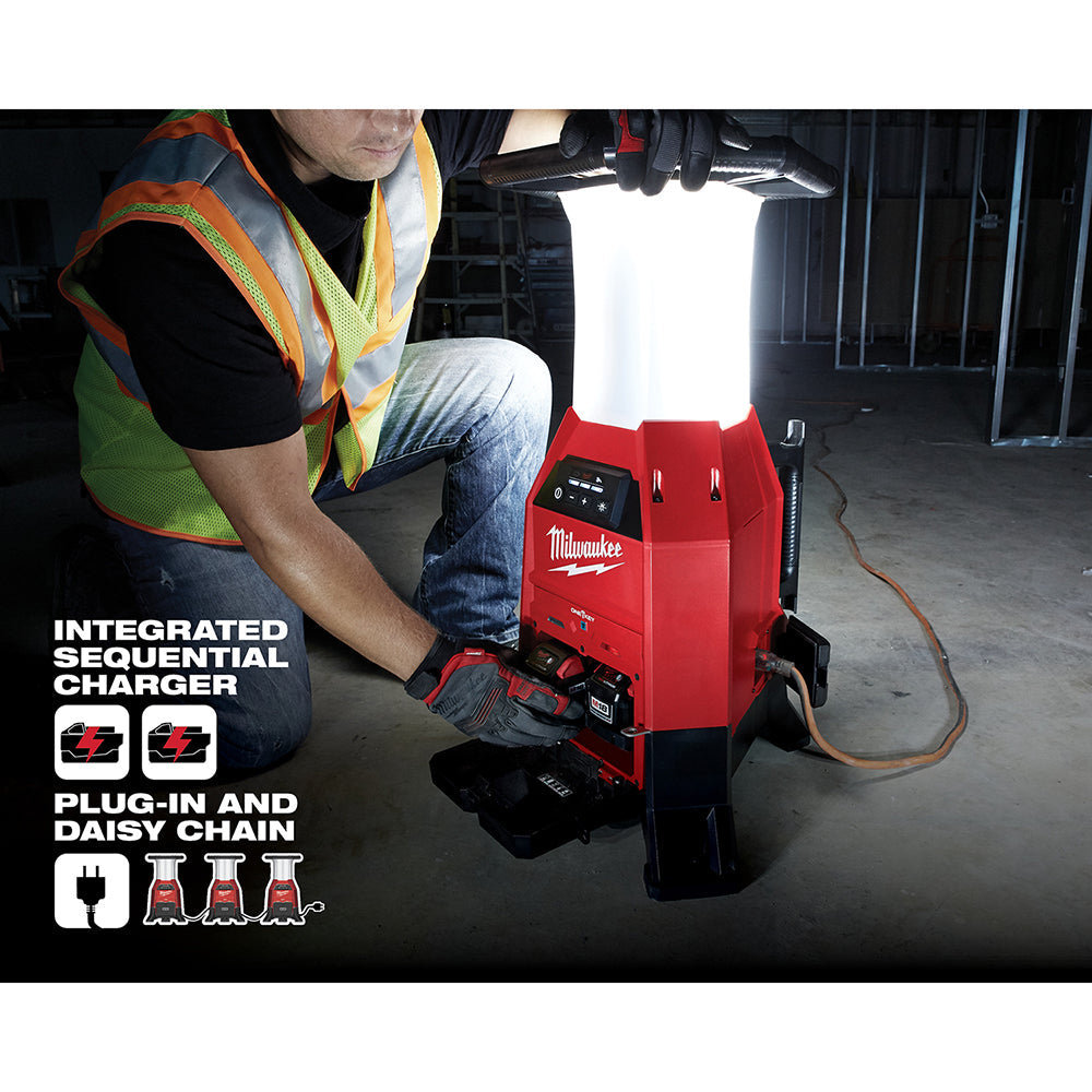 Milwaukee 2150-20 M18 Radius Site Light / Charger with ONE-KEY