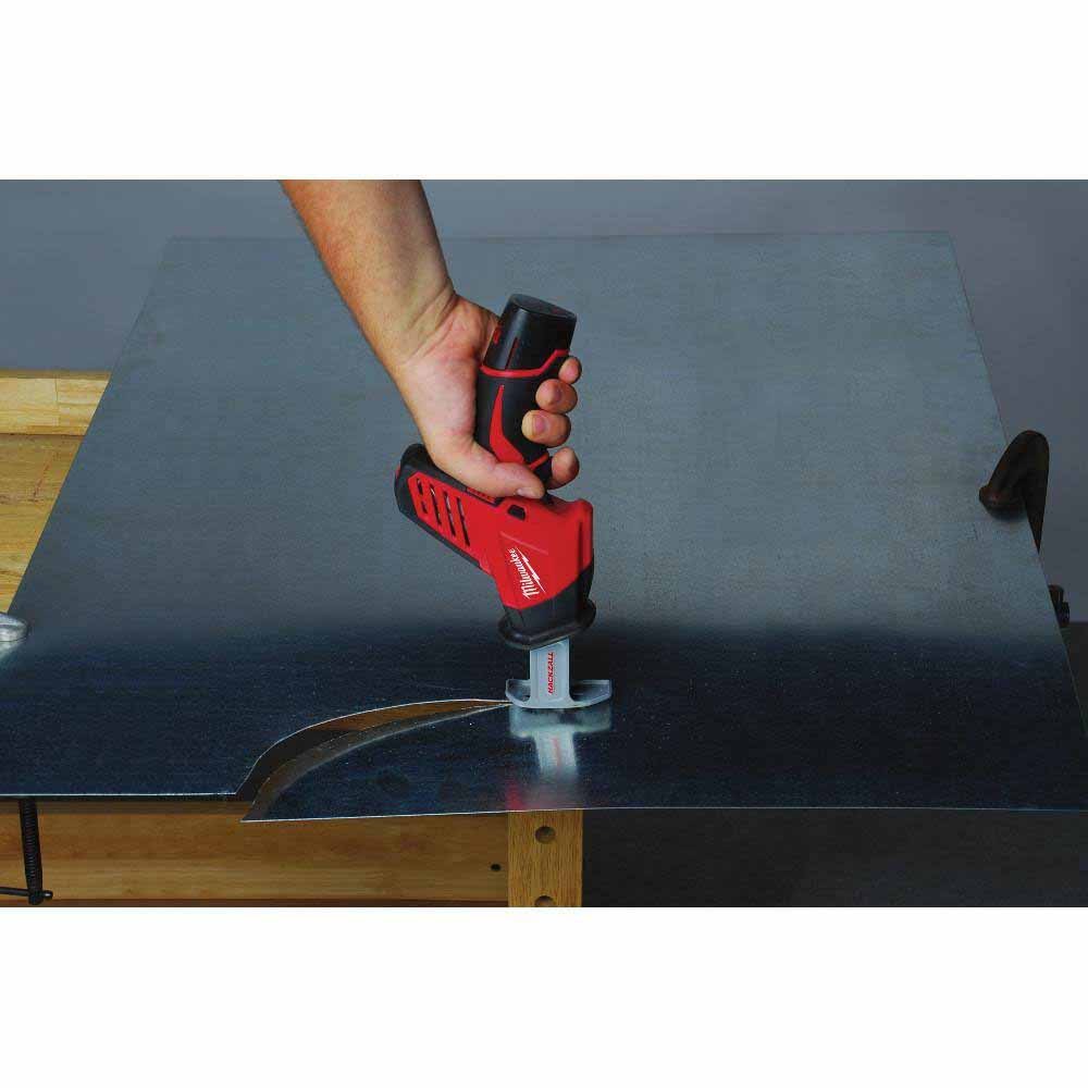 Milwaukee 2497-24B M12 12V Lithium-Ion Cordless Combo Kit (4-Tool) w/(2) 1.5Ah Batteries, (1) Charger, (1) Tool Bag