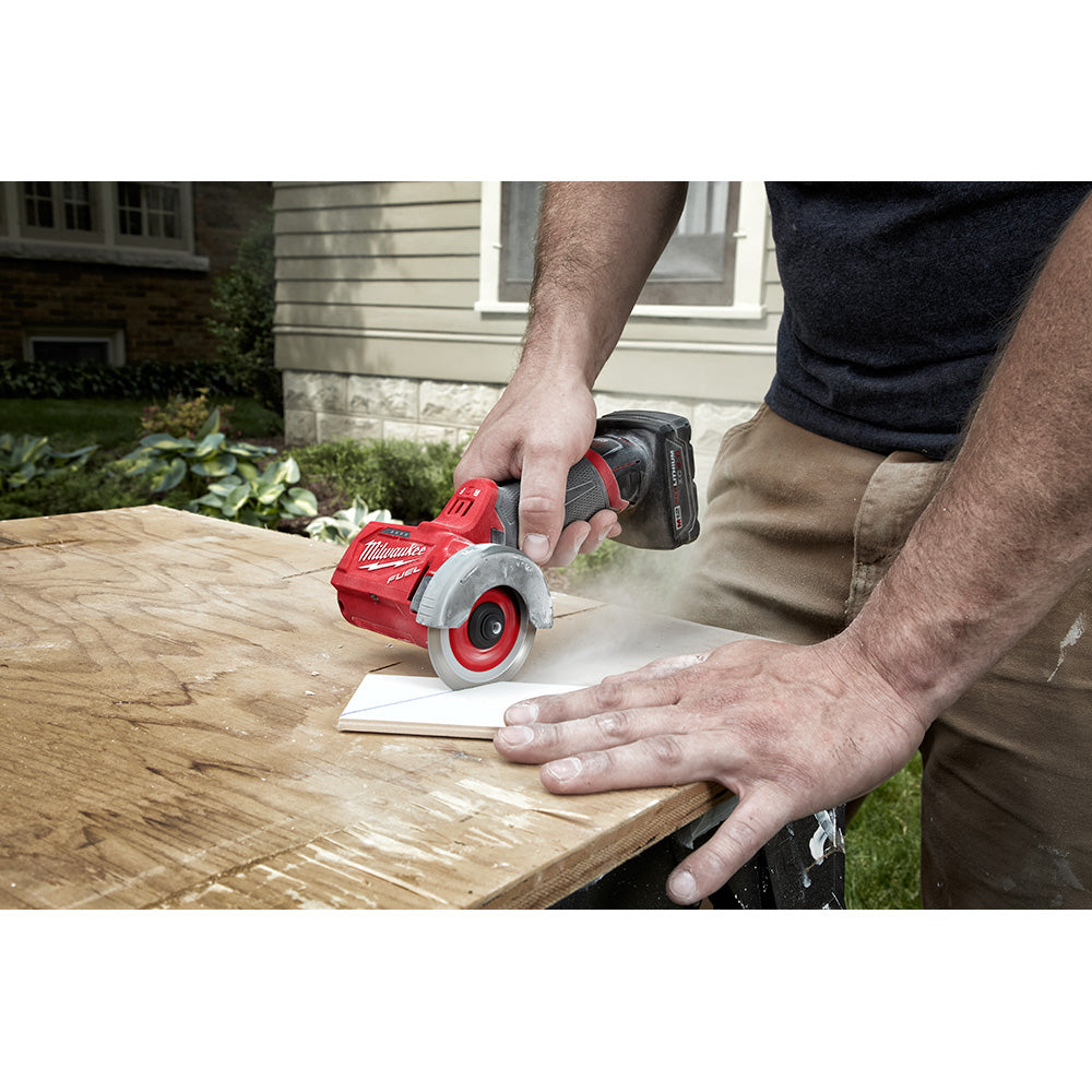 Milwaukee 2522-21XC M12 FUEL 3 Compact Cut Off Tool - Kit