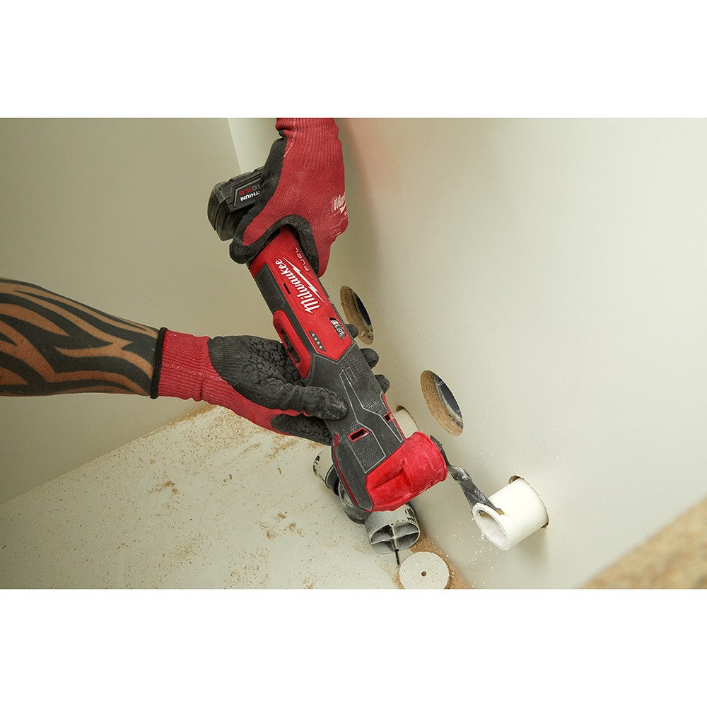 Milwaukee 2526-21XC M12 FUEL™ Oscillating Multi-Tool Kit