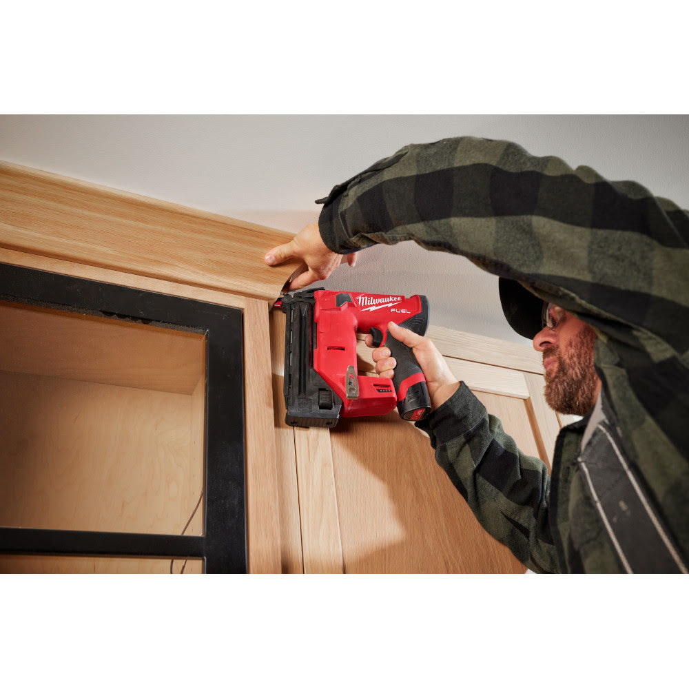 Milwaukee 2541-20 M12 FUEL 18 Gauge Compact Brad Nailer