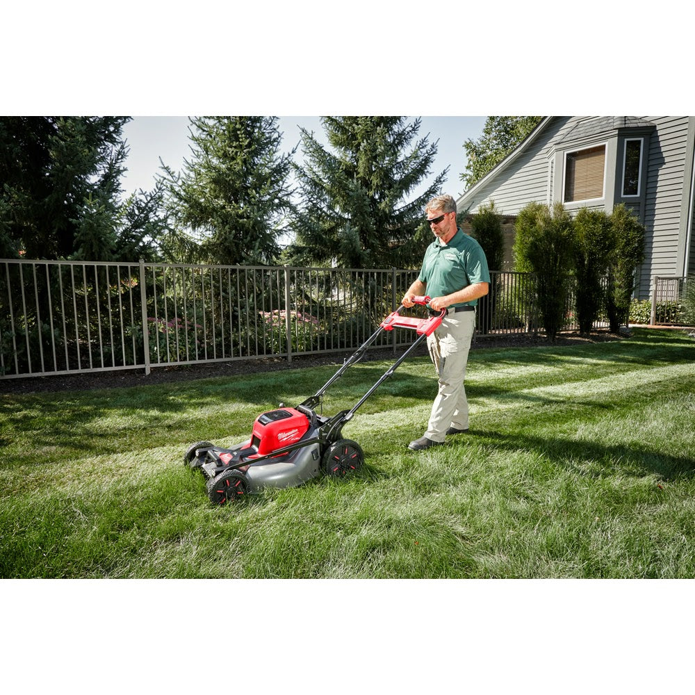 Milwaukee 2823-22HD M18 FUEL™ 21 Self-Propelled Dual Battery Lawn Mower