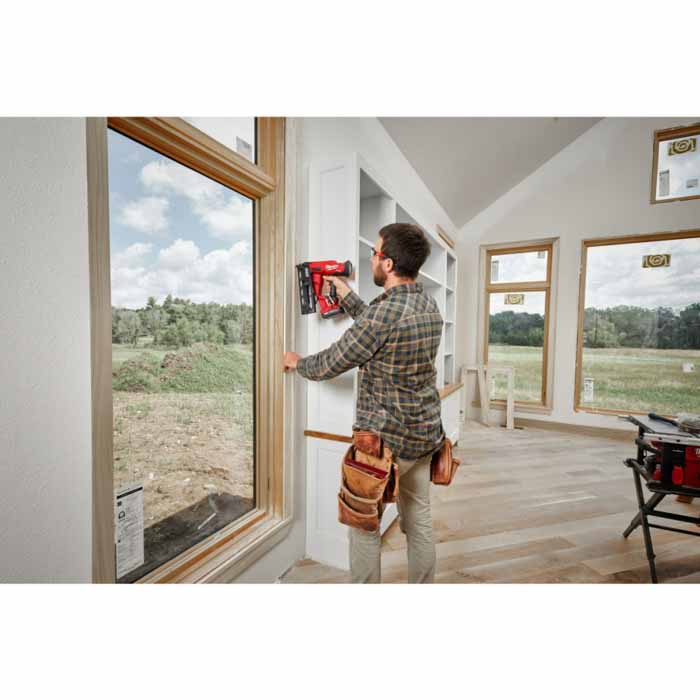 Milwaukee 2841-20 M18 FUEL™ 16 Gauge Angled Finish Nailer