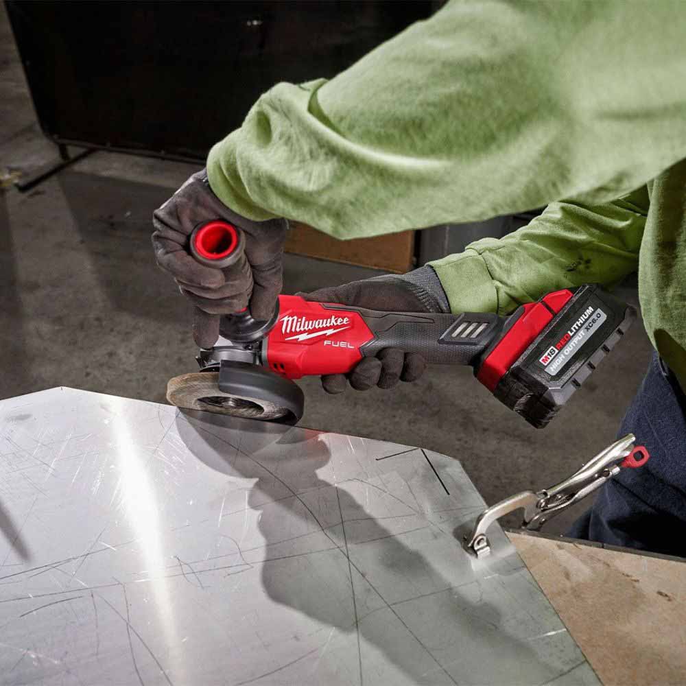 Milwaukee 2889-20 M18 FUEL™ 4-1/2 / 5 Variable Speed Braking Grinder, Slide Switch Lock-On