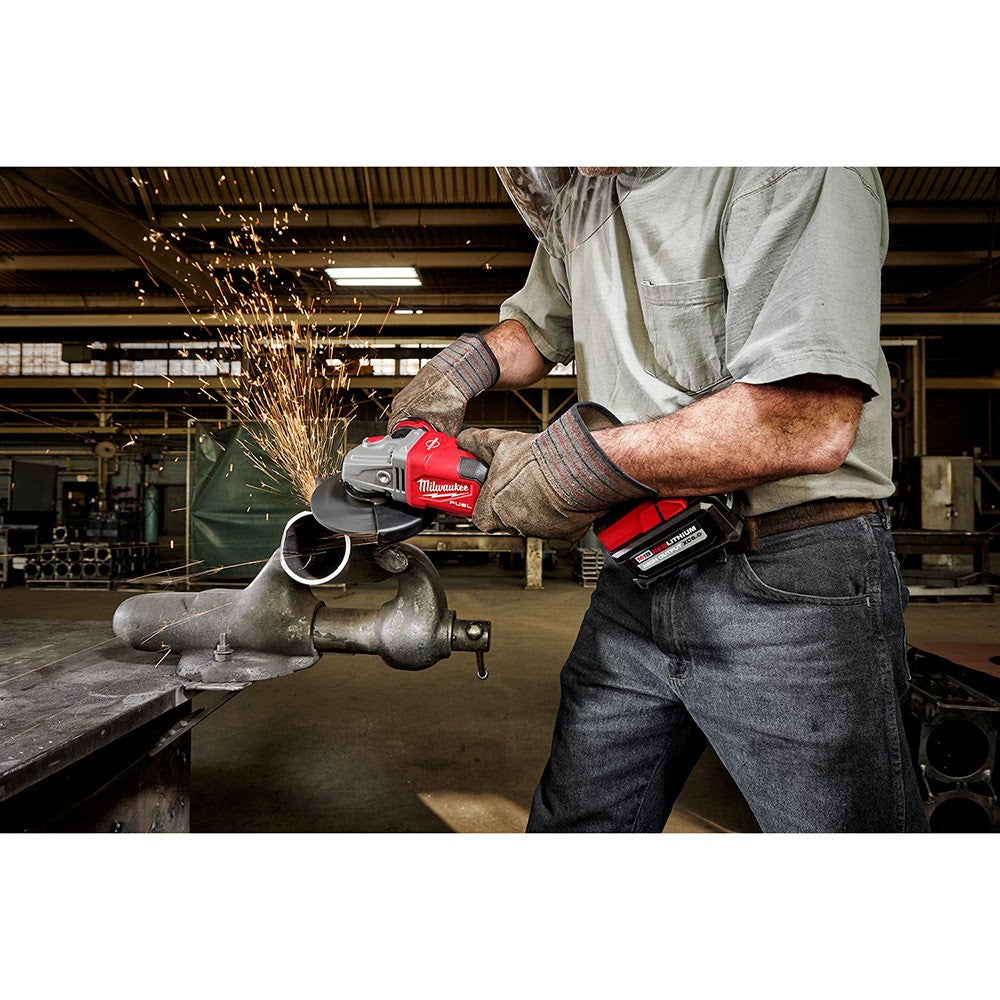 Milwaukee 2981-20 M18 FUEL 4-1/2 - 6 Grinder, SLIDE SWITCH LOCK-ON, Bare