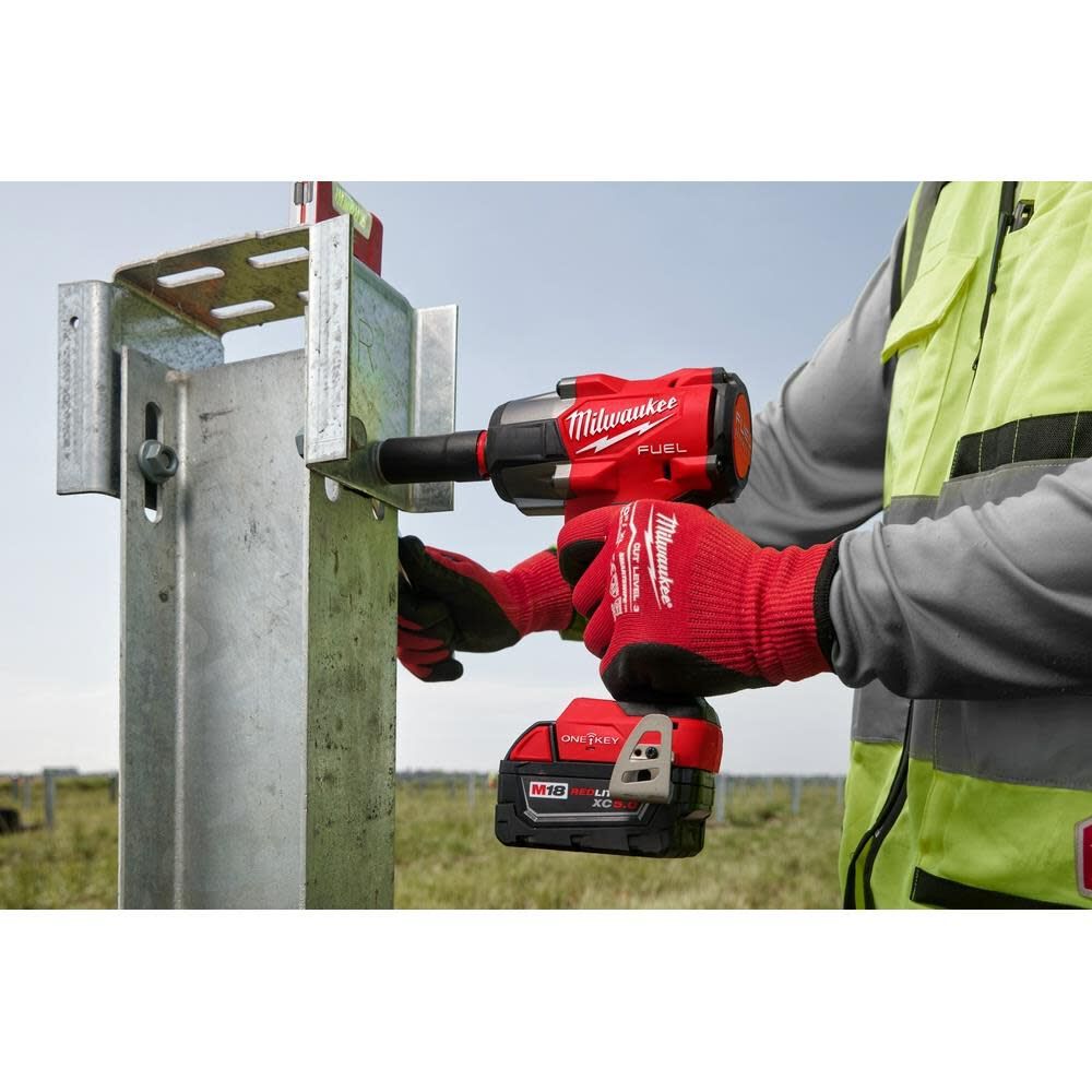 Milwaukee 3062P-20 M18 FUEL 1/2 Controlled Mid-Torque Impact Wrench w/ TORQUE-SENSE, Pin Detent