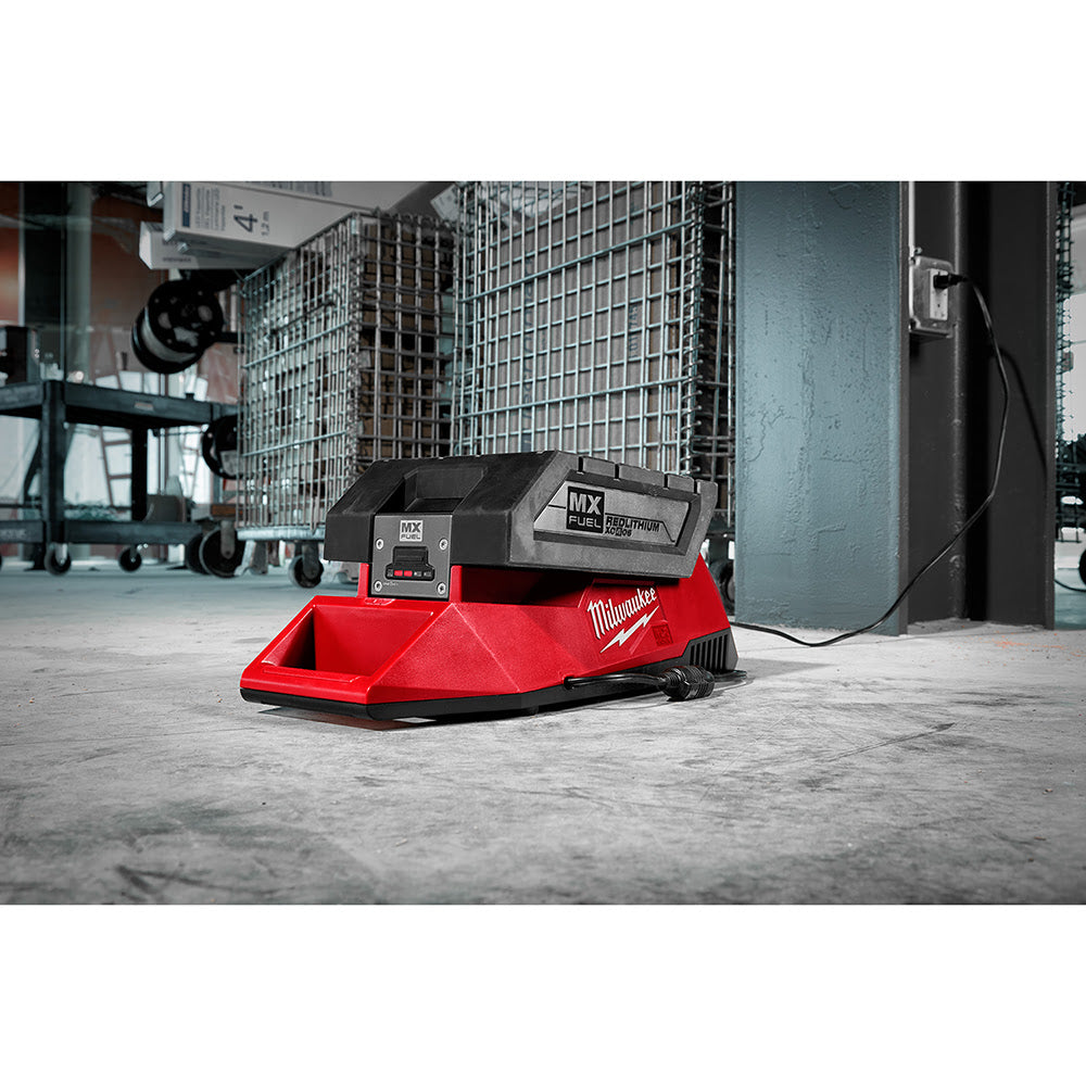 Milwaukee MXFC MX FUEL 72V Charger